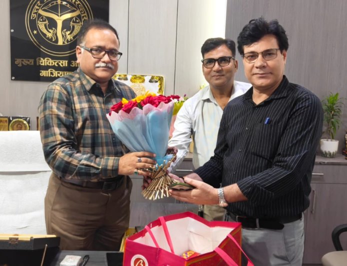 ज्वाइंट फोरम ऑफ मेडिकल लेबोरेटरी टेक्नोलॉजिस्ट (उत्तर प्रदेश) ने किया जिला गाजियाबाद में नवनियुक्त मुख्य चिकित्साधिकारी का स्वागत