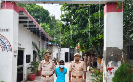 घर में चोरी करने वाला शातिर गिरफ्तार, चोरी का गैस सिलेंडर बरामद ,