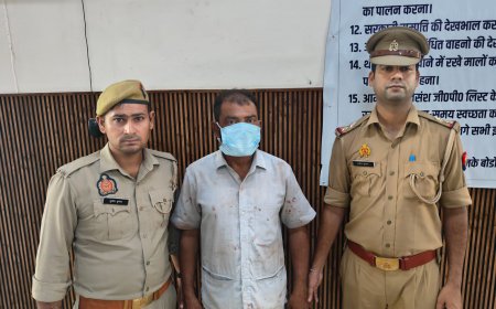 पत्नी और दो बेटियों पर चाकू से हमला, पत्नी व बड़ी बेटी की हत्या; आरोपी पति गिरफ्तार