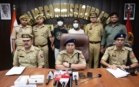 थाना एक्सप्रेस वे पुलिस द्वारा मोबाइल फोन/चैन स्नैचिंग करने वाले 02 अभियुक्त गिरफ्तार, कब्जे से अवैध शस्त्र व  03 मोबाइल फोन भिन्न-भिन्न कंपनी के, 01 मो0साइकिल (घटना में प्रयुक्त), 02 पीली धातु की चैन व 14500/- रुपये नकद बरामद।