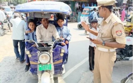 सम्भल में कंबाइन हार्वेस्टर में SMS अनिवार्य, पराली जलाने पर लगेगा भारी जुर्माना