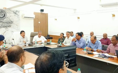 मुख्य विकास अधिकारी की अध्यक्षता में जिला स्वास्थ्य समिति-शासी निकाय की बैठक आयोजित