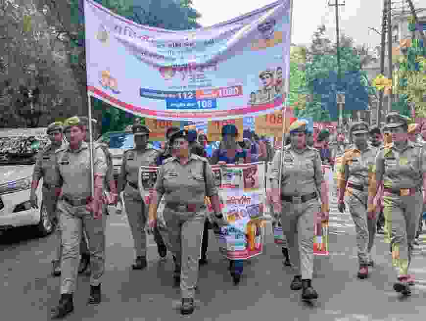 गौतमबुद्धनगर में मिशन शक्ति 6.0 के तहत महिला सशक्तिकरण रैली, 500 बालिकाओं ने लिया हिस्सा