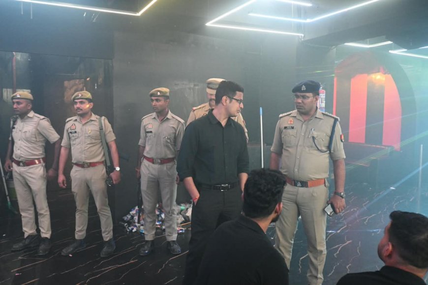 गाजियाबाद में DCP का बड़ा एक्शन: आधी रात 8 ठिकानों पर छापेमारी, अवैध हुक्का बार मिलने से मचा हड़कंप